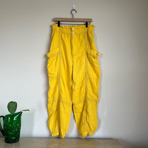 Urban Outfitters Pants - Urban Outfitters Linen Yellow High Rise Cargo Joggers